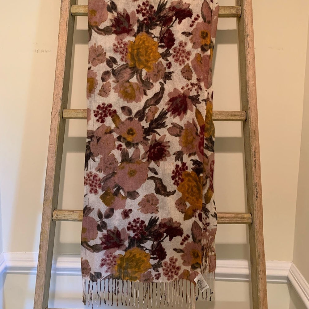 Forever 21 Scarf